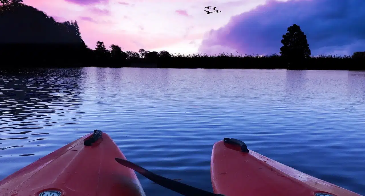 Kayaking Activities in the Idyllic Vancouver Island
